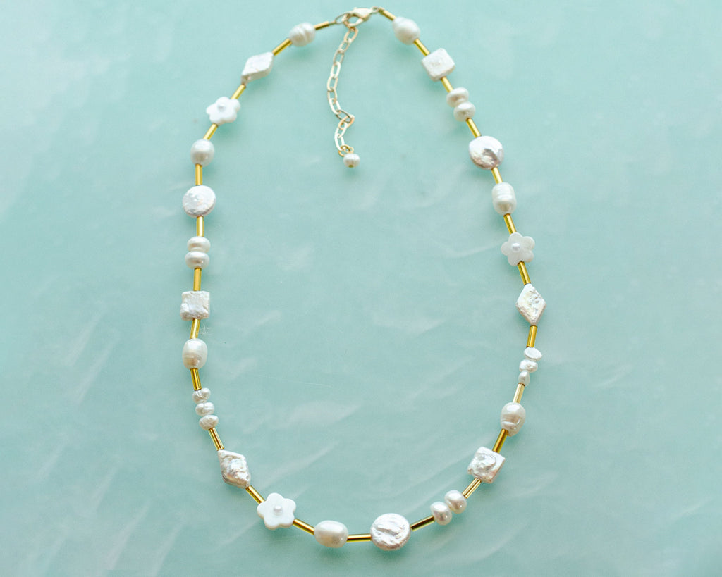 White Pearl Necklace, Freshwater Pearl Choker Necklace, Mother of pearl beaded necklace, Classic Pearl necklace, Mother's day necklace