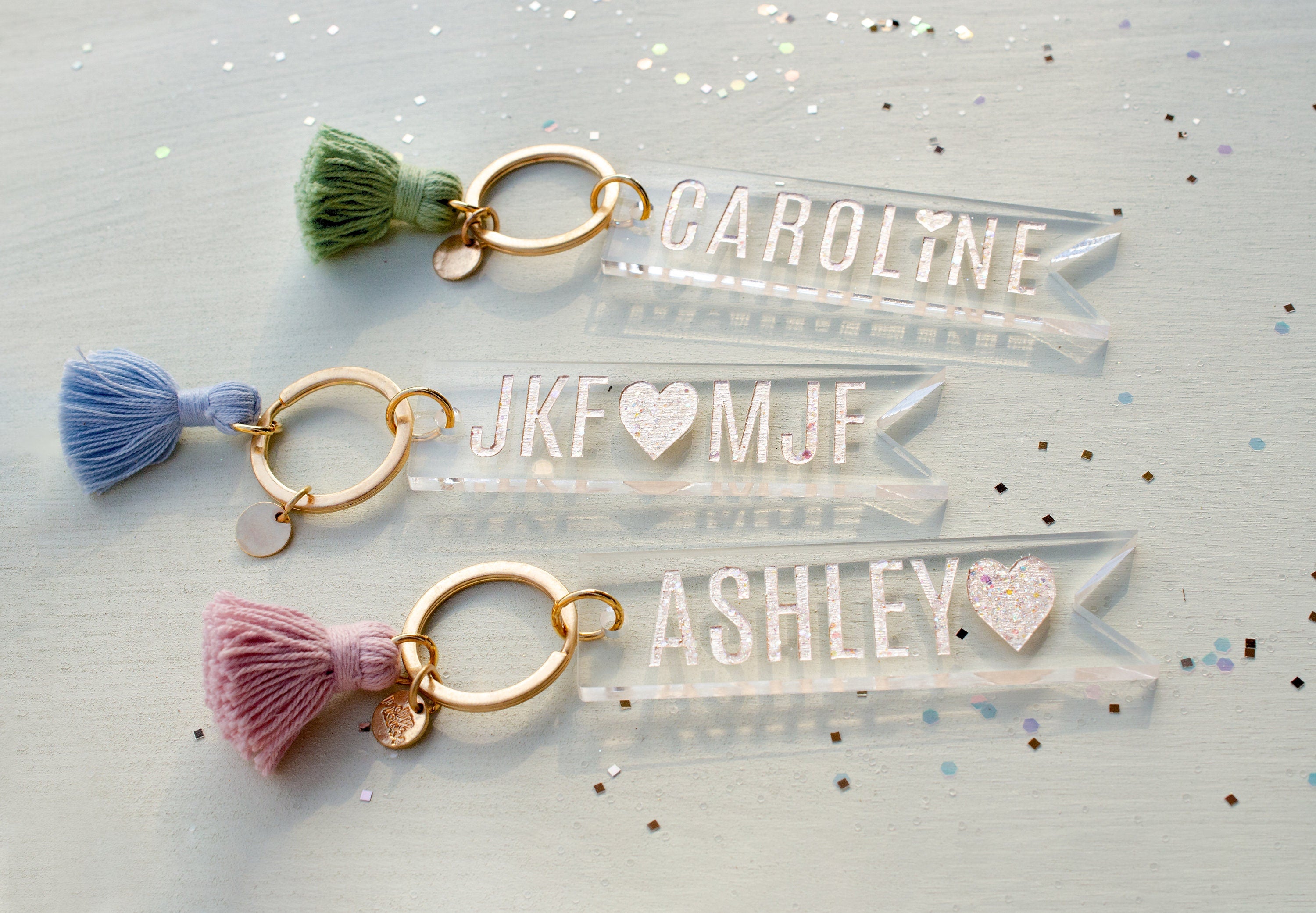 Custom Bridesmaids gift,clear name keychain, keychain with glitter, cu –  jillmakes