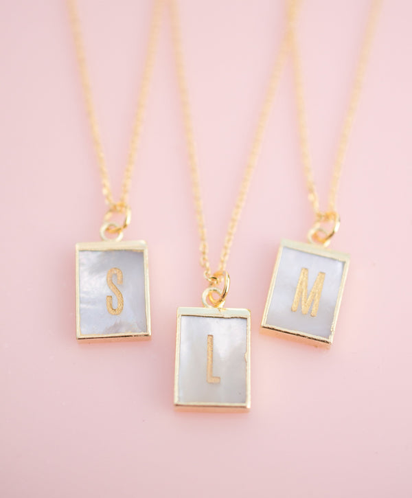 Initial Pearl necklace, Anniversary gift, new mom necklace, bridesmaid gift, dainty pearl, natural stone, gift for her, june birthstone