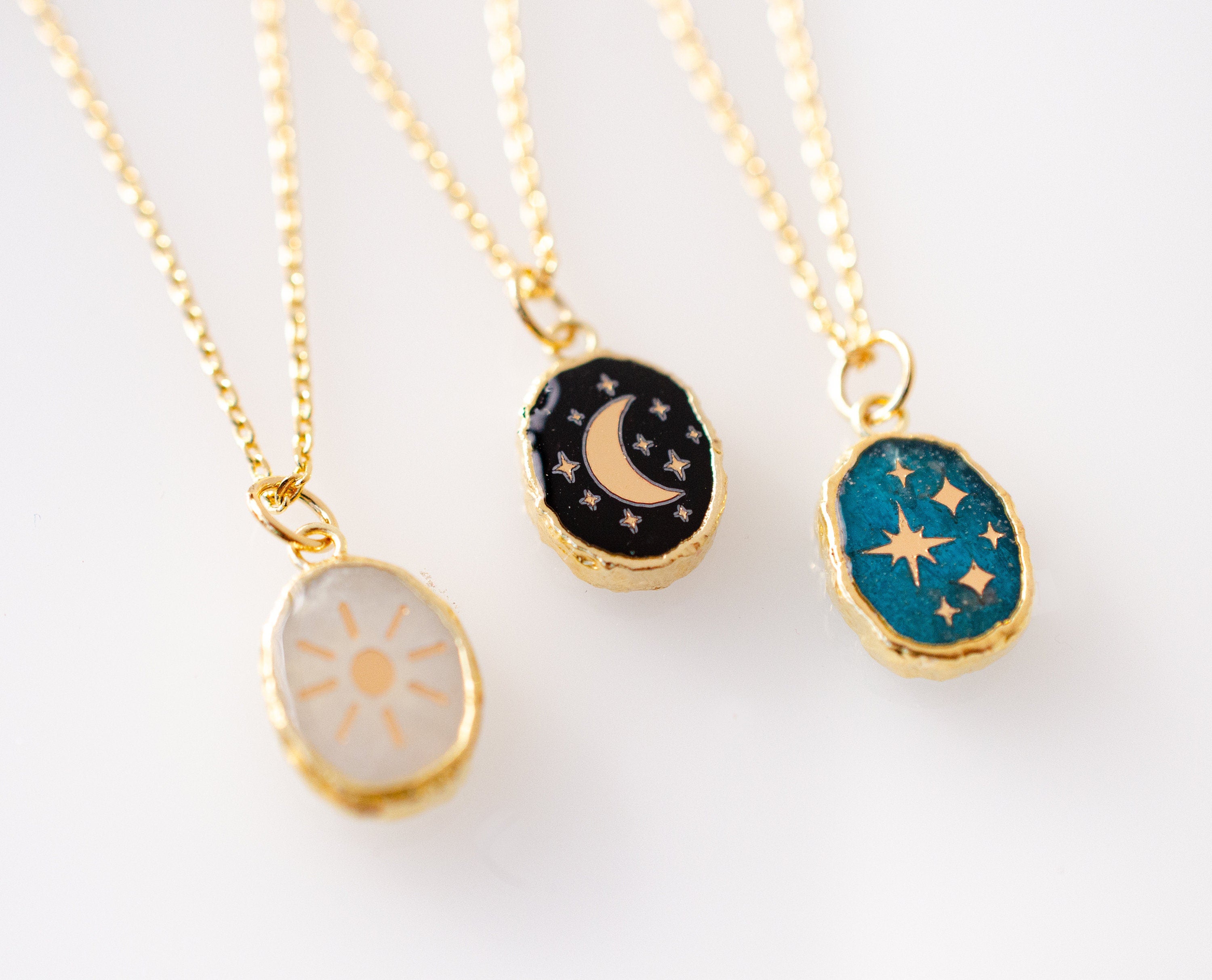 Layering Necklaces Stars and Moon in Silver – Hey Happiness