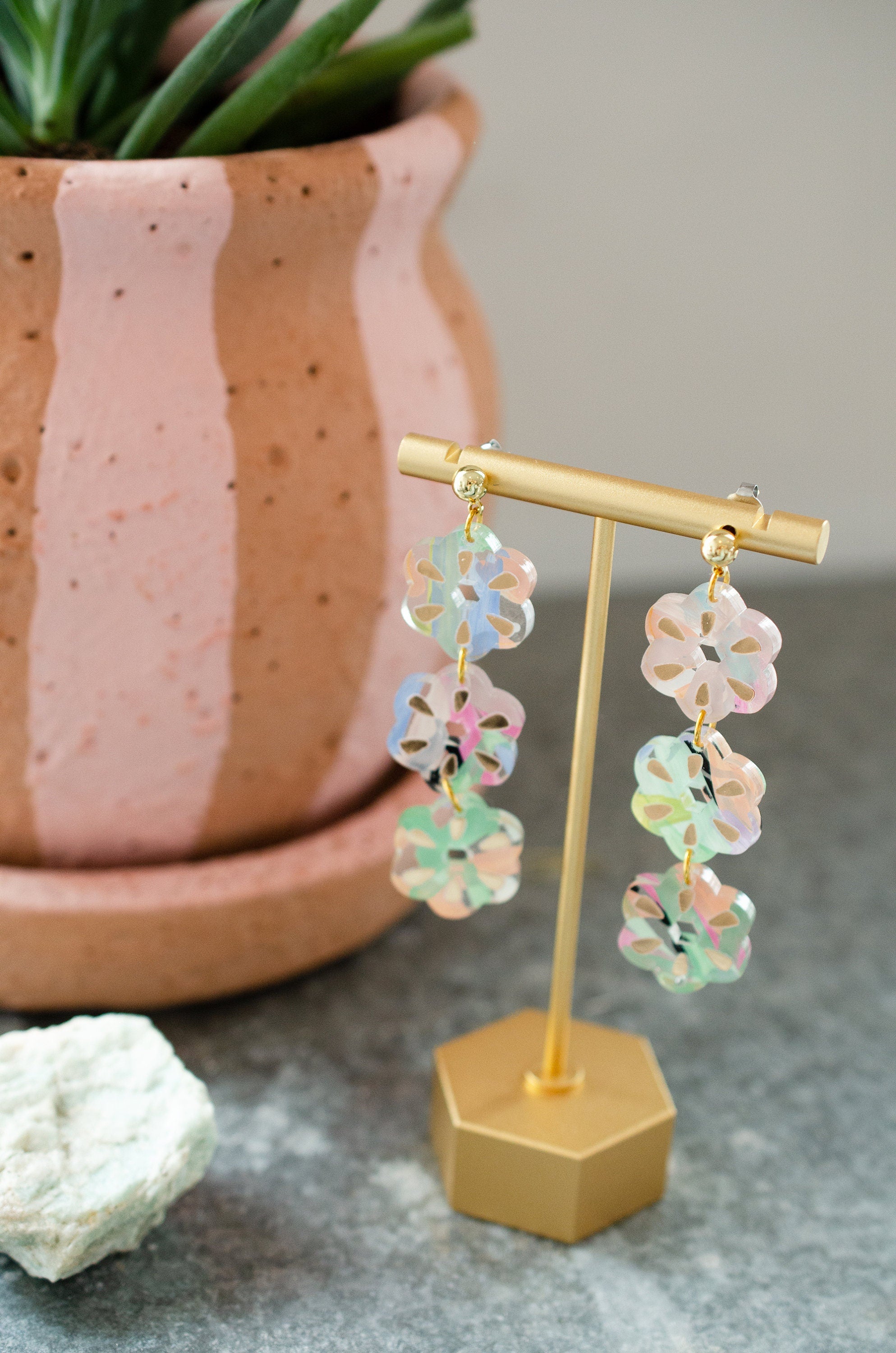 Flower Dangle Earrings, Flower Earrings, Spring Earrings