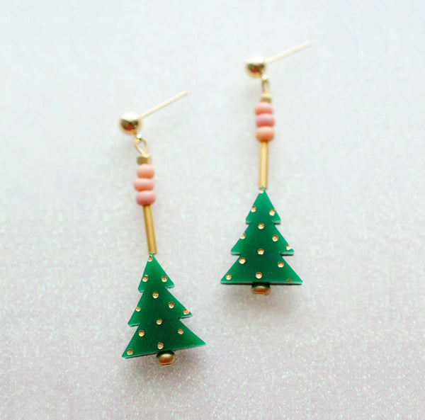 Acrylic Christmas tree earrings, Holiday statement earrings, Green tree earrings, festive statement earrings, beaded dangle earrings,