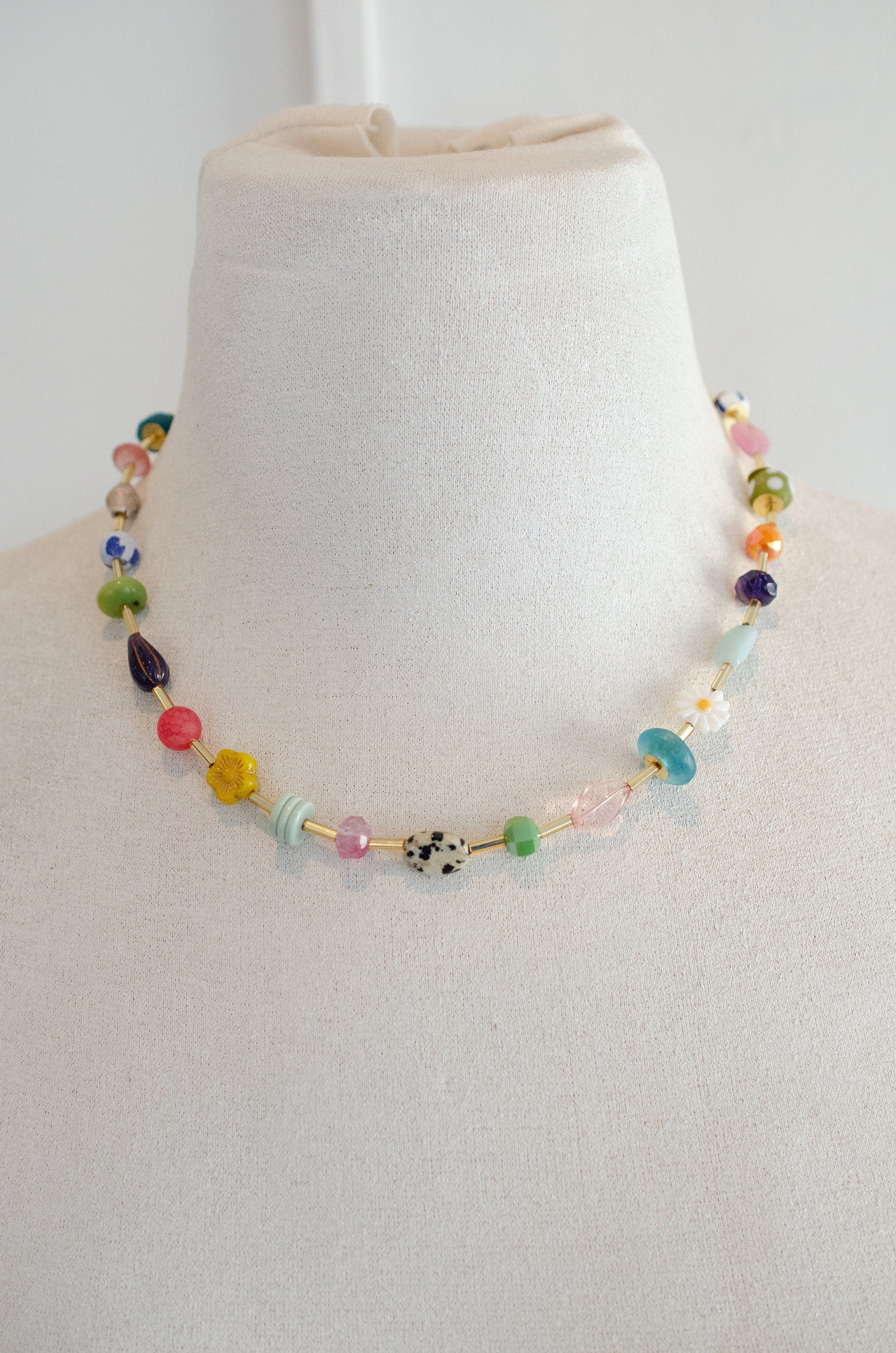 Colorful beaded friendship necklace, flower necklace, multicolored nec –  jillmakes