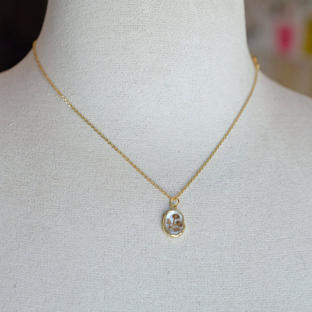 Pearl Flower Necklace
