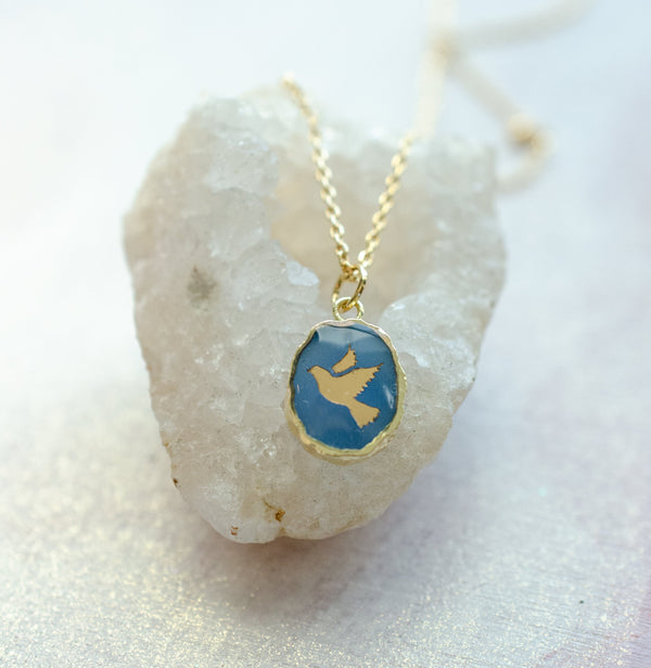 Dove Gemstone Necklace, Peace Dove Necklace, Faith Necklace, Spiritual necklace, Peace Jewelry, bird necklace, christian necklace,