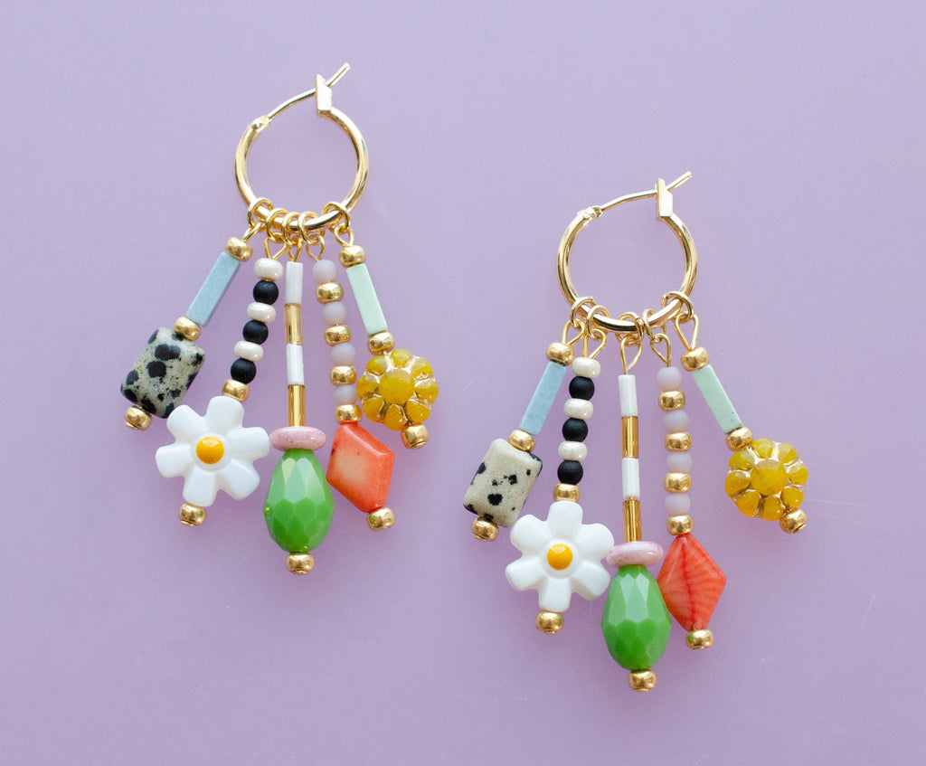 Colorful dangle earrings, Beaded charm earrings, Flower hoop earrings, daisy dangle , dangle huggie hoops, statement earrings, bright hoops