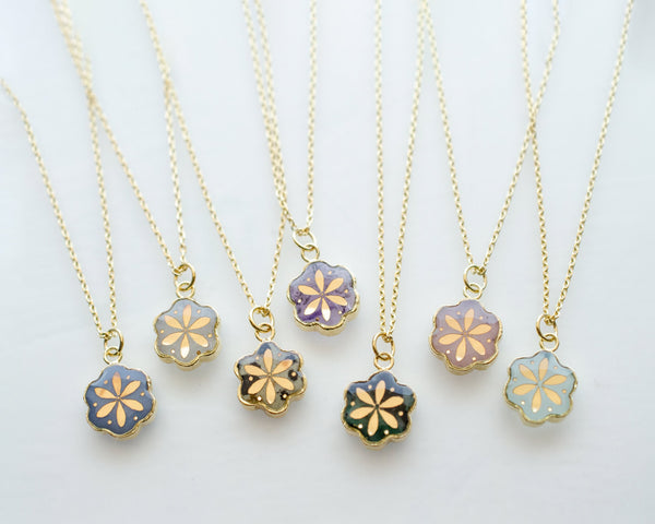 Flower Gemstone necklace, amethyst necklace, floral necklace, bridesmaid gift, gift for her, mother's necklace, gemstone pendant, birthstone