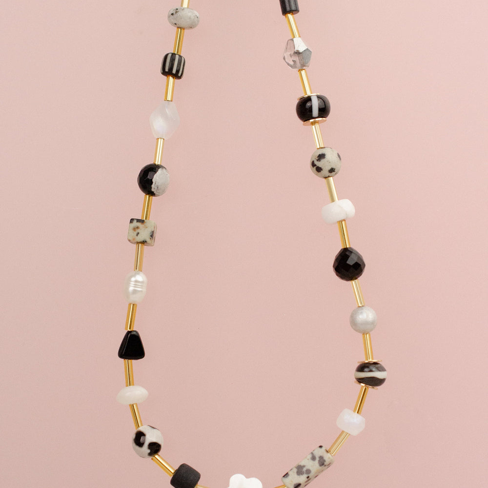 Black and white Beaded Necklace