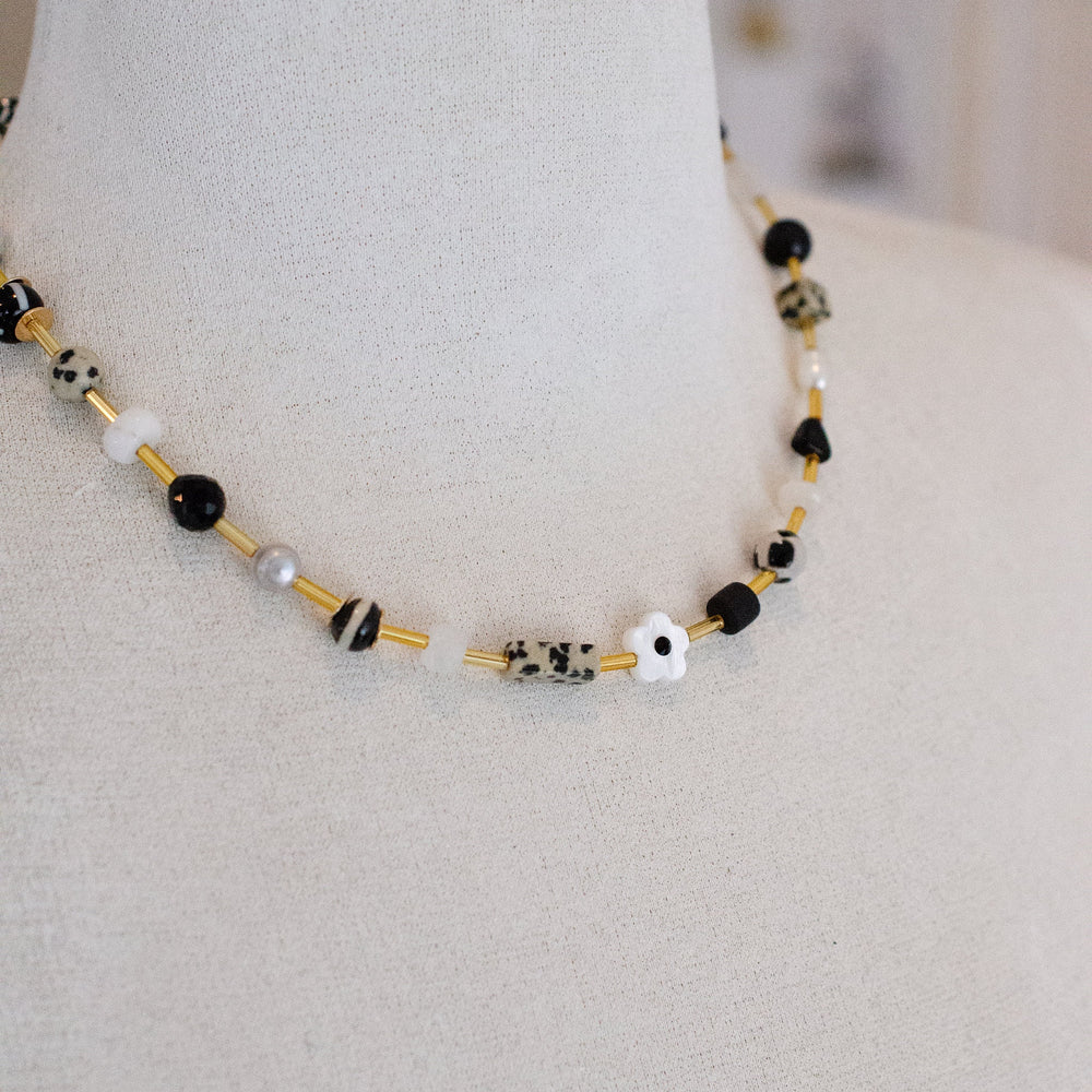 Black and white Beaded Necklace