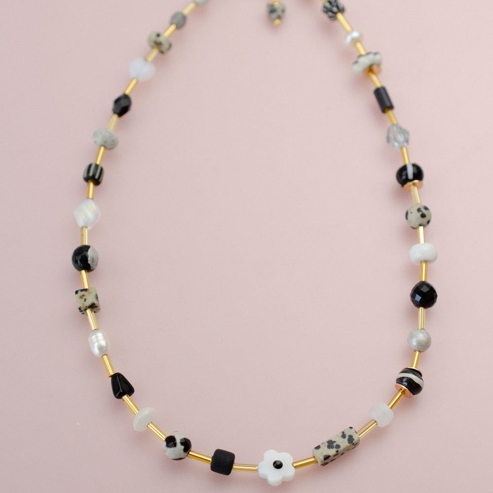 Black and white Beaded Necklace