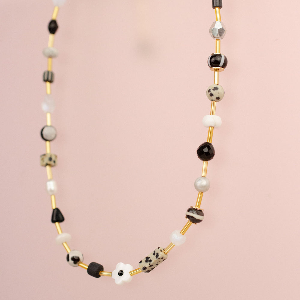 Black and white Beaded Necklace